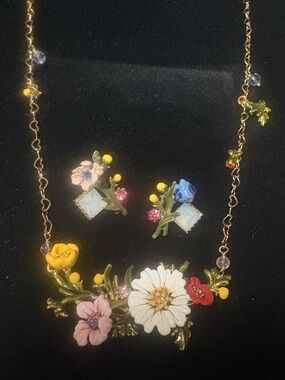 Floral Statement Necklace Earring Set